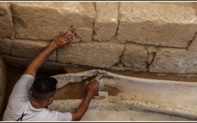 Archeologia: scoperto un anfiteatro militare romano in Israele, pareti dipinte rosso sangue