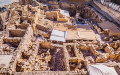 Israele: gli archeologi ritrovano tegole antiche del periodo di Hanukkah