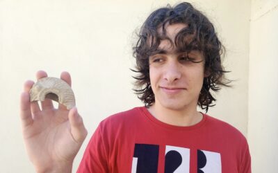 Israele, uno studente trova una lampada ad olio di 1.600 anni utilizzata dai soldati romani
